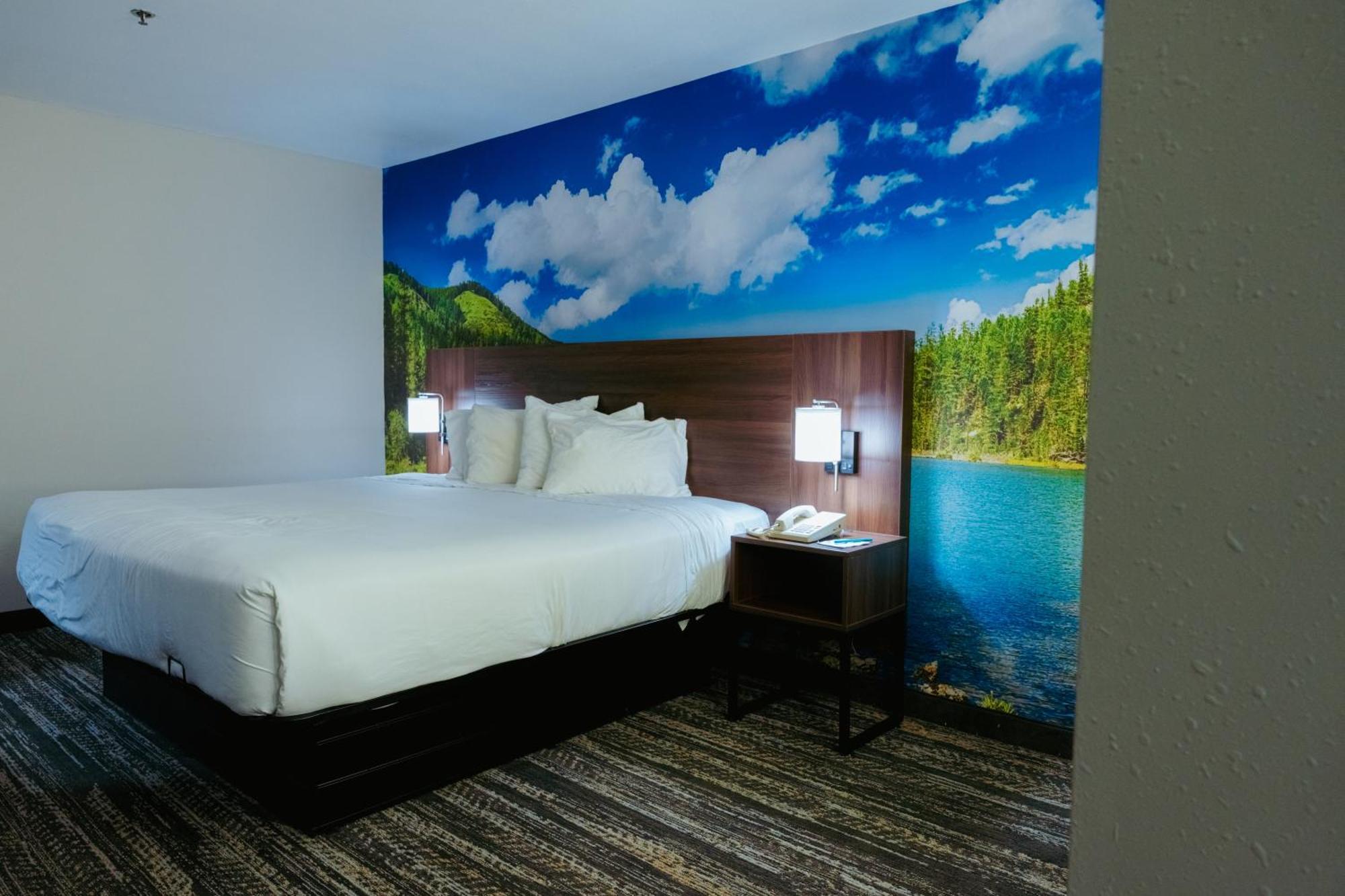 Clarion Pointe-Dillard Near Blue Ridge Mountains Hotel Eksteriør billede