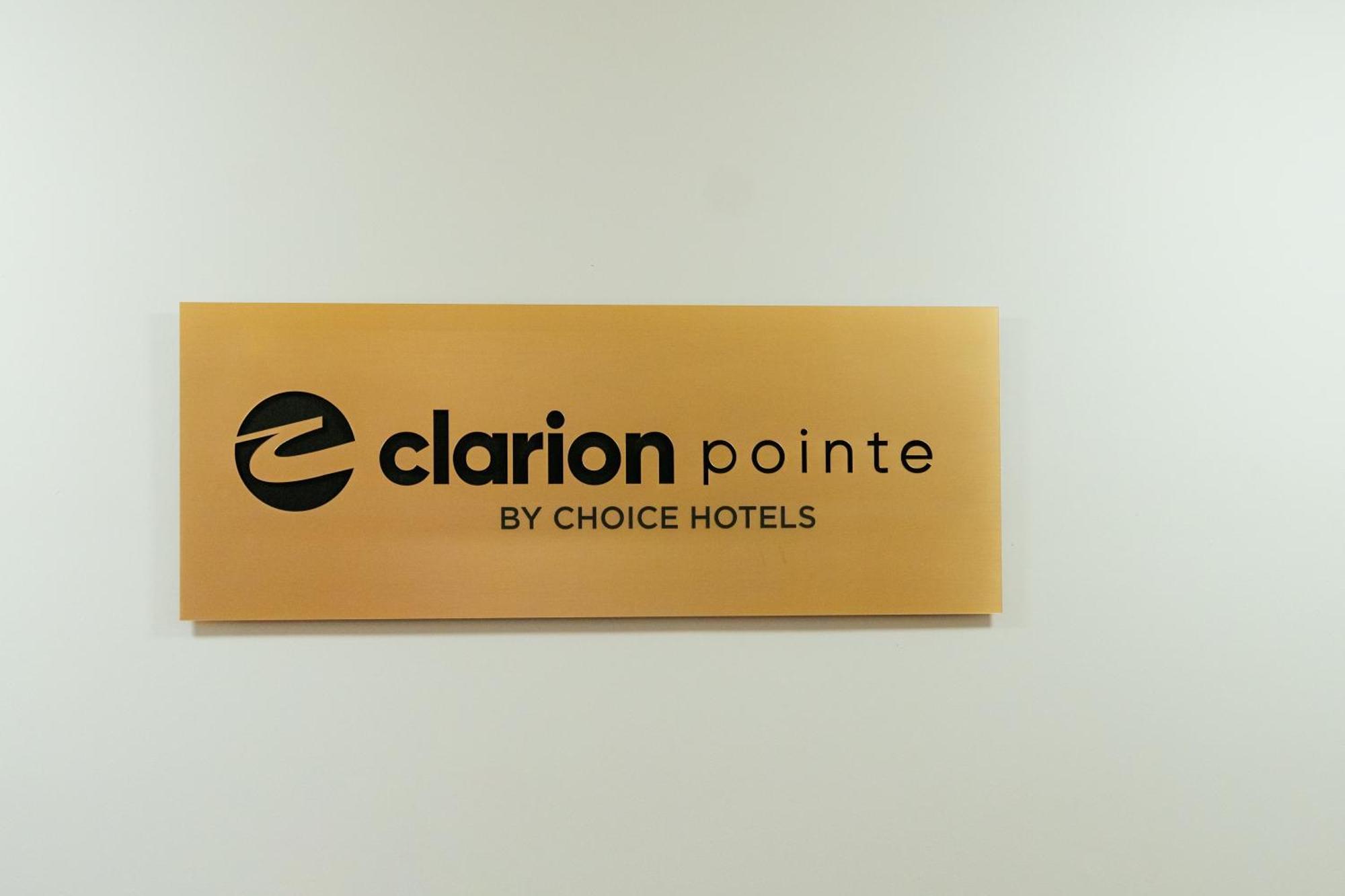 Clarion Pointe-Dillard Near Blue Ridge Mountains Hotel Eksteriør billede